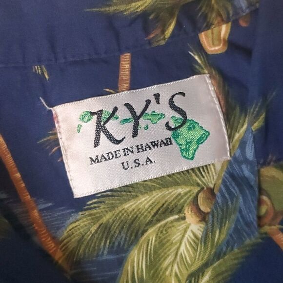 KY'S Button-Up Hawaiian Shirt - Picture 4 of 7